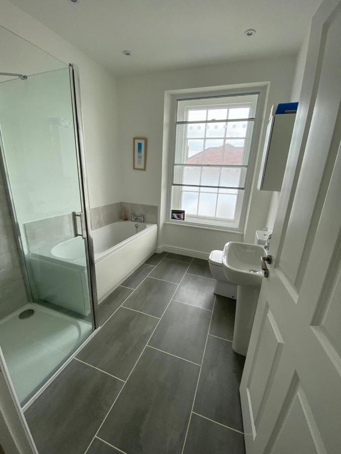 2 Yr Hen Fanc Daire Aberaeron Dış mekan fotoğraf