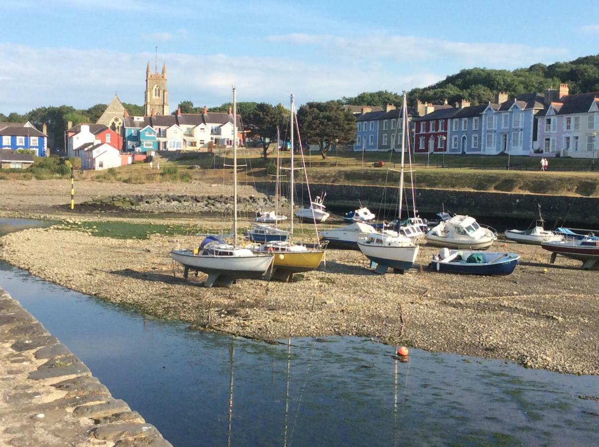 2 Yr Hen Fanc Daire Aberaeron Dış mekan fotoğraf